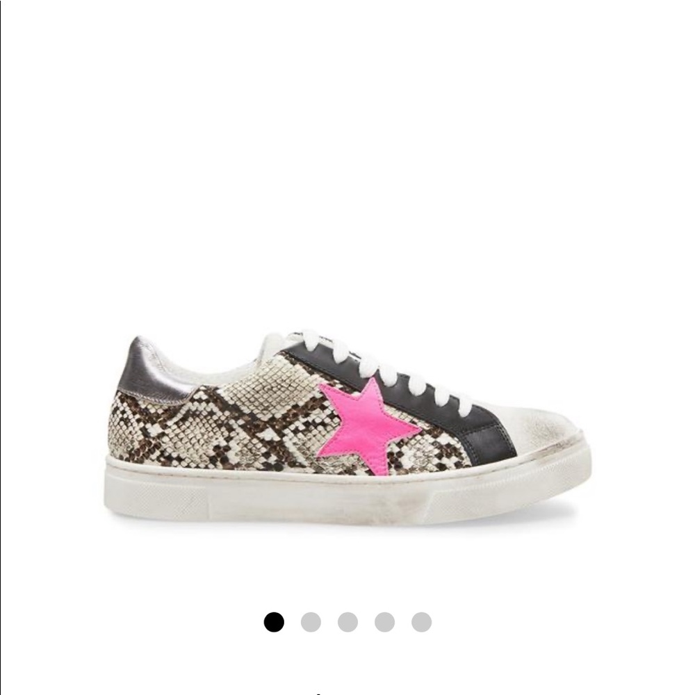 Golden Goose style